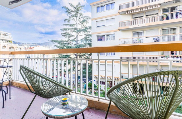 Beautiful apartment for 2 people with A/C, WIFI, TV, terrace, pets allowed and panoramic view