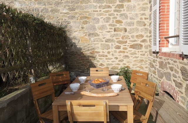 Beautiful apartment for 4 people with WIFI, TV and terrace