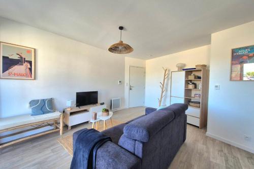 Beautiful apartment with balcony and garden