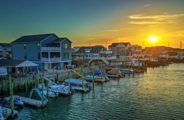 Beautiful Bayfront Duplex with Boat Slip