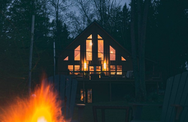 Beautiful Blue Ridge Lake House