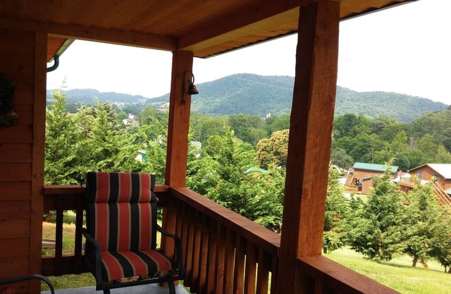 Beautiful Cabin on a hill with scenic view