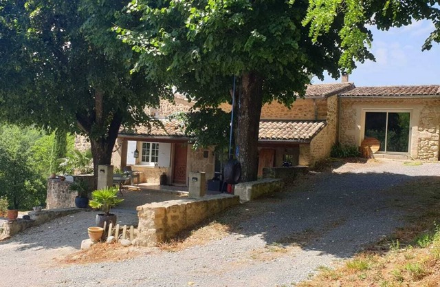 Beautiful character house, in stone, Drôme