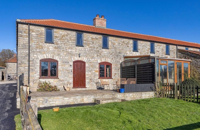 Beautiful Cottage in Idyllic Somerset Countryside