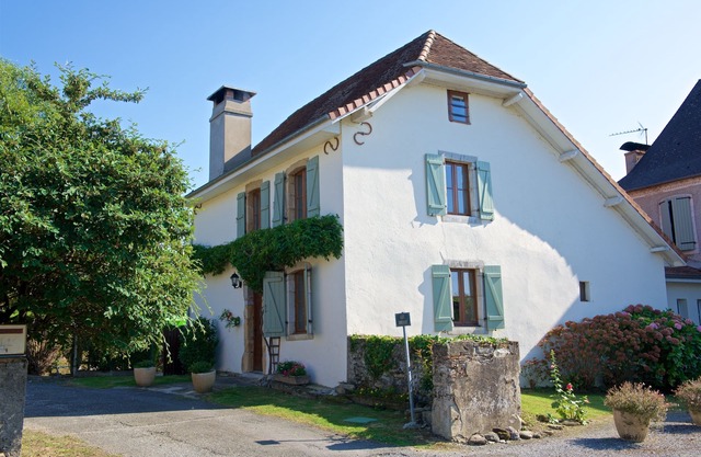 Beautiful countryside, 5 min walk from all amenities