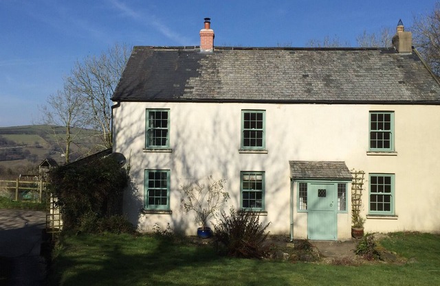 Beautiful Dog & Child Friendly Cottage with a Hot Tub