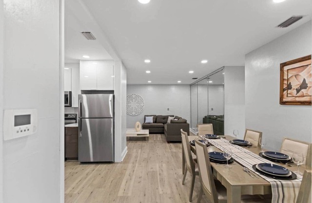 Beautiful Family Oasis near Hard Rock Stadium, Guitar Hotel, and Beaches