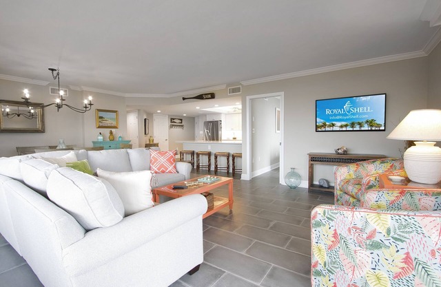 Beautiful Gulf Front Condo on Sanibel - Sundial T306