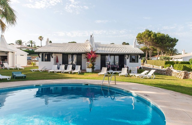 Beautiful Holiday Home in Residential Complex with Pool, Wi-Fi, Terrace and Lawn