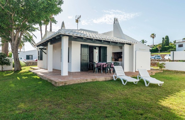 Beautiful Holiday Home in Residential Complex with Pool, Wi-Fi, Terrace and Lawn
