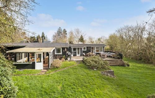 Beautiful Home In Orø With Wifi