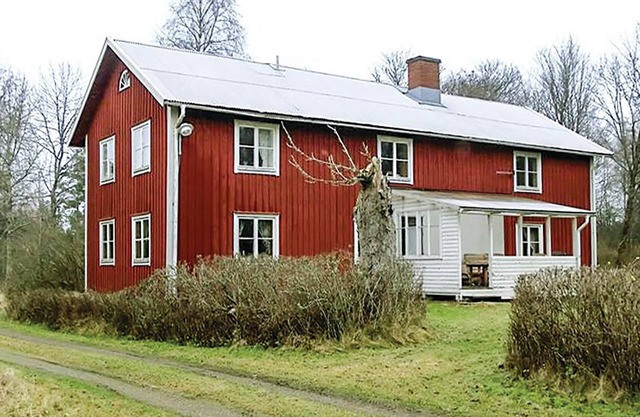 Beautiful home in Skillingaryd