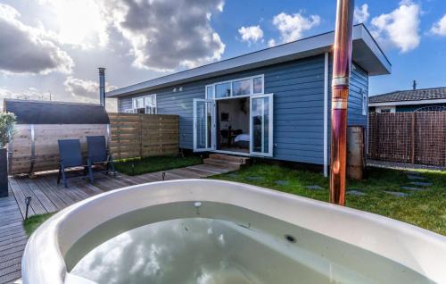 Beautiful Home In Vinkeveen With Sauna