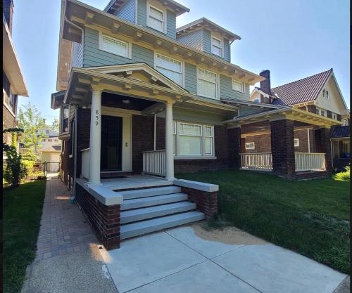 Beautiful Home Near Downtown & Cultural Gardens!