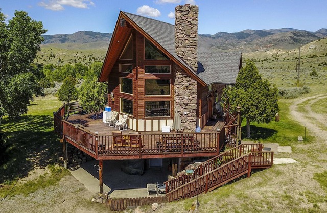 Beautiful home near the Ruby River