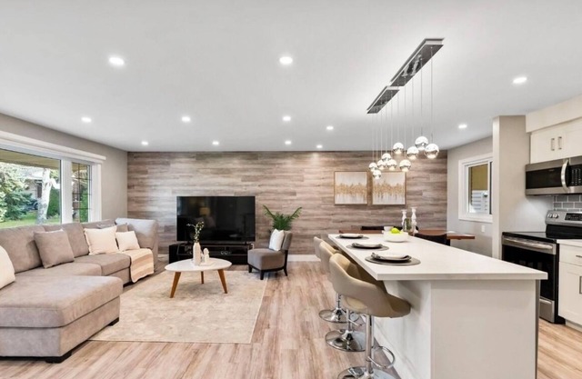 Beautiful house in the heart of Niagara