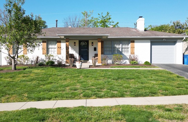 Beautiful Kentucky Home! 15 minute drive to Keeneland and Kentucky Horse Park