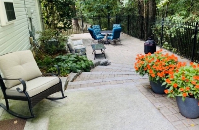 Beautiful little home in Peachtree City, minutes from downtown Atlanta.