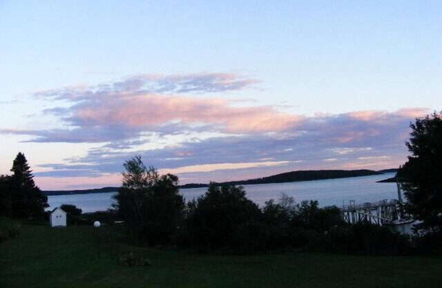 Beautiful Maine Cabin With Spectacular Ocean & Island Views, Private Beach
