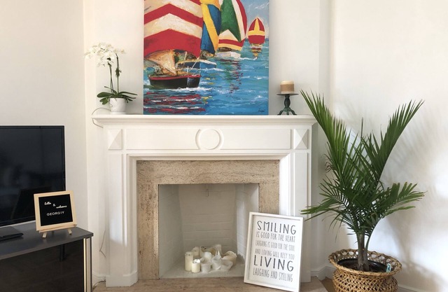 Beautiful Marina Home - 2Bed 2Bath - 1 block from Marina Blvd!