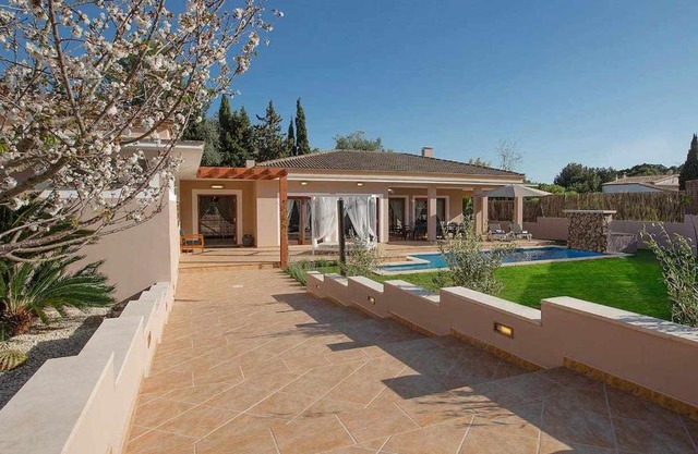 Beautiful Mediterranean villa Villa Tramuntana