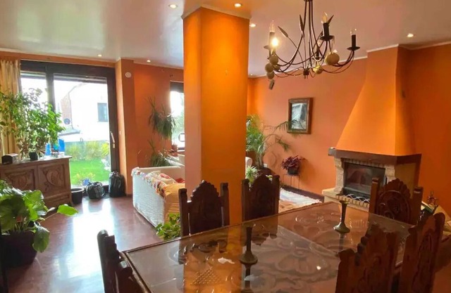 Beautiful Mexican Villa in Residential Area