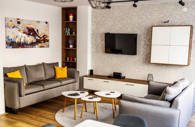 Beautiful modern apartment with Home office amenities