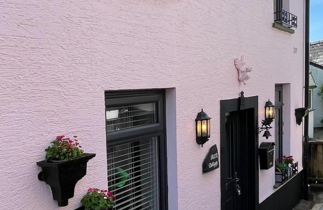 Beautiful Mumbles/Gower cottage