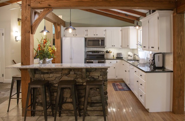 Beautiful Newly Renovated Home, Private Wooded property located in Lancaster Co