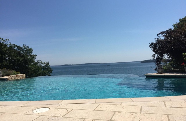 Beautiful Ocean side Home for Short term executive rentals