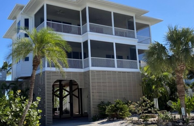 Beautiful Palm Island/Don Pedro beach home with breathtaking views of the Gulf.