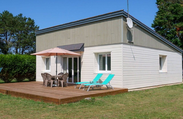 Beautiful private villa for 6 guests with WIFI, TV, terrace and pets allowed