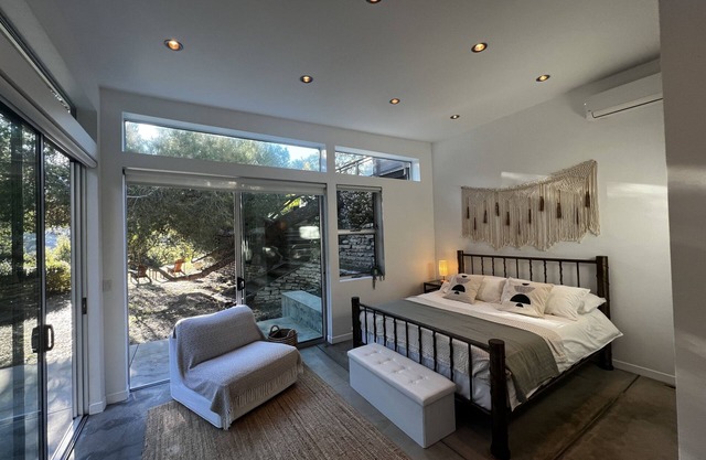 Beautiful Serene View Guesthouse - Los Angeles Beach 8min