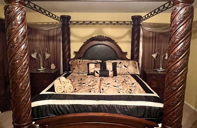 Beautiful spacious house with lots of room for family and friends.