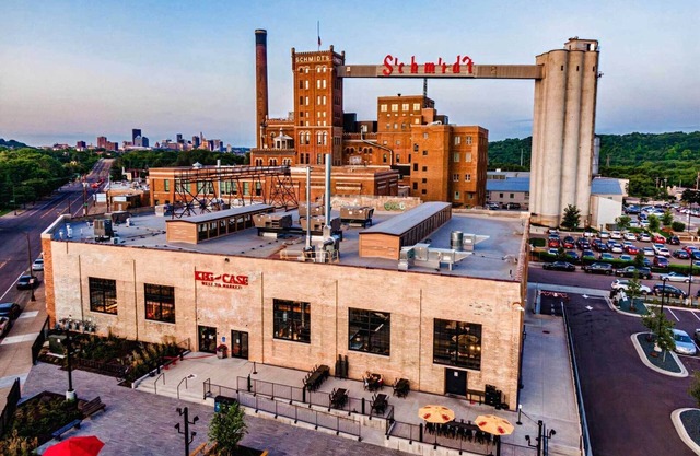 Beautiful Twin Cities Getaway < 3 Mi to Dtwn!