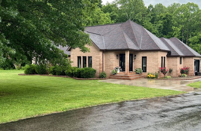 Beautiful Two Story with In ground Pool