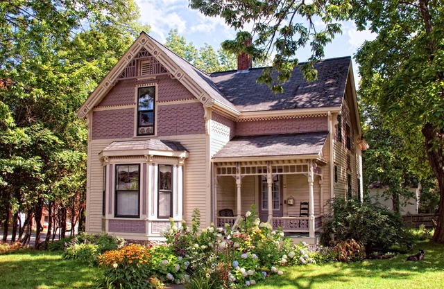 Beautiful Victorian in Belfast, Maine