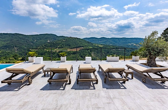 Beautiful Villa Bella Draguć