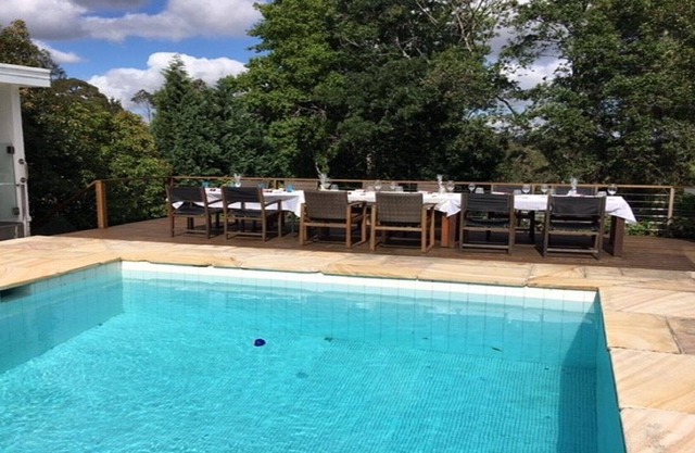 BEAUTIFULLY APPOINTED HOME ON 2 ACRES, WITH POOL. IN THE NATIONAL PARK