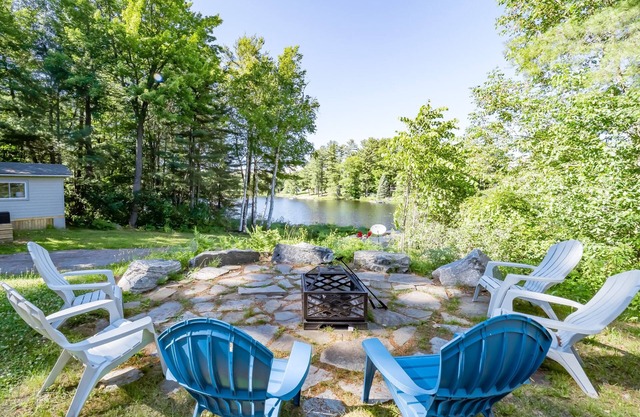 Beautifully maintained cottage in the heart of port carling