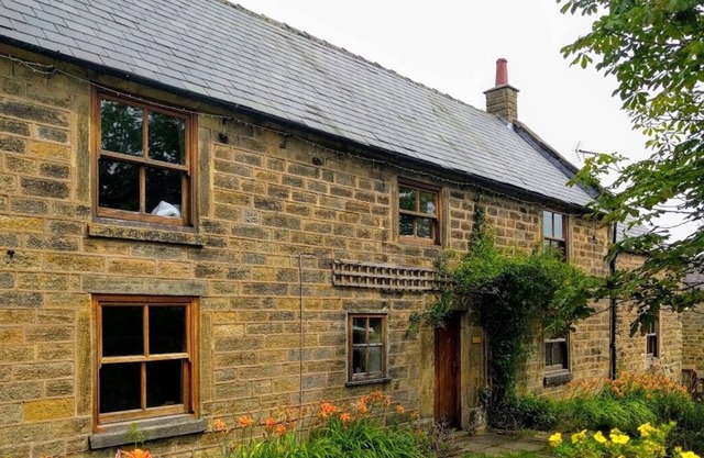 Beautifully Renovated Grade II Listed Farmhouse in Derbyshire, Peak District
