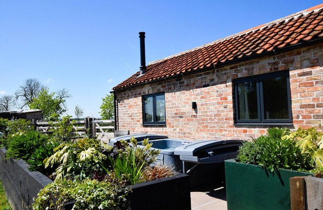 Beggars Retreat - One Bedroom House, Sleeps 2