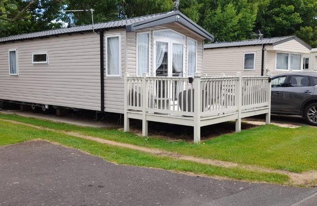 Belfry 2 - Luxury spacious family caravan