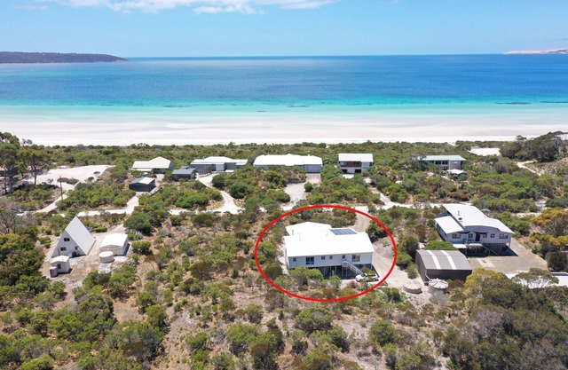 Belle Beach House - Island Beach - Swim Spa