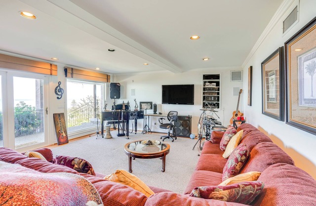 'Belle View' Laguna Beach Getaway w/Patio