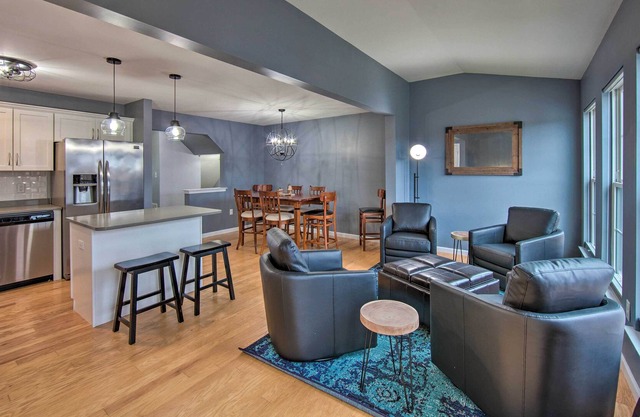 Bellefonte Townhome - 7 Mi to Penn State