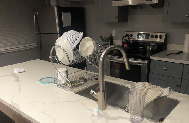 Belmont Hills: 1-BR near Stanford, Kaiser, Mills and San Mateo General Hospitals