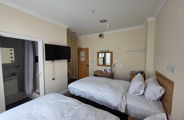 Belvilla Russel Court Hotel | Standard Twin
