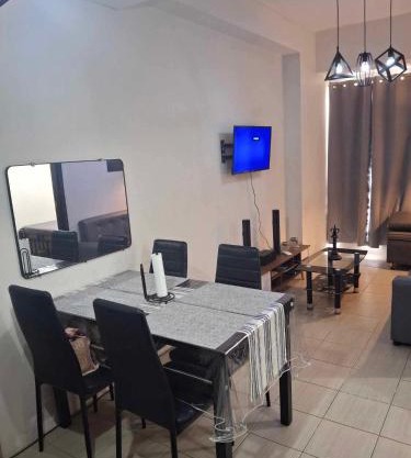 Best Place to Stay near BGC, Makati