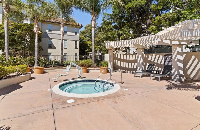 Best San Mateo Furnished Apartment!